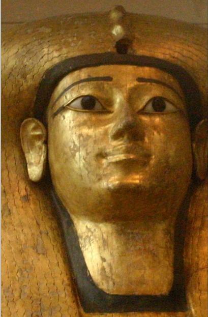 Queen_Ahhotep_II's_sarcophagus.jpg