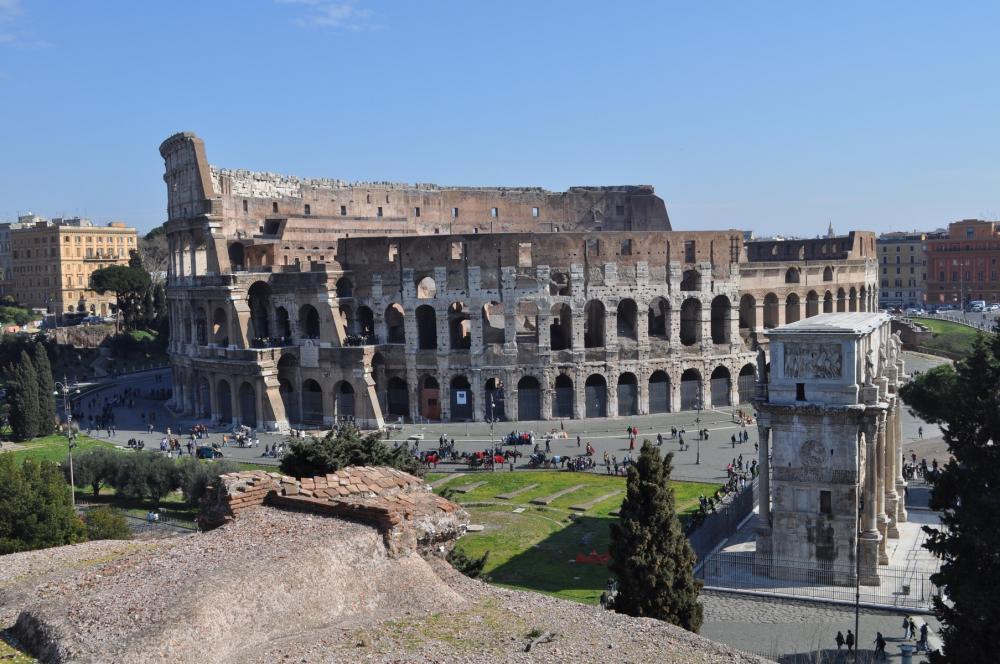 7072095-Arch_of_Constantine_Rome.thumb.j