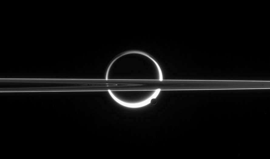 Saturn_Cassini_NASA.jpg