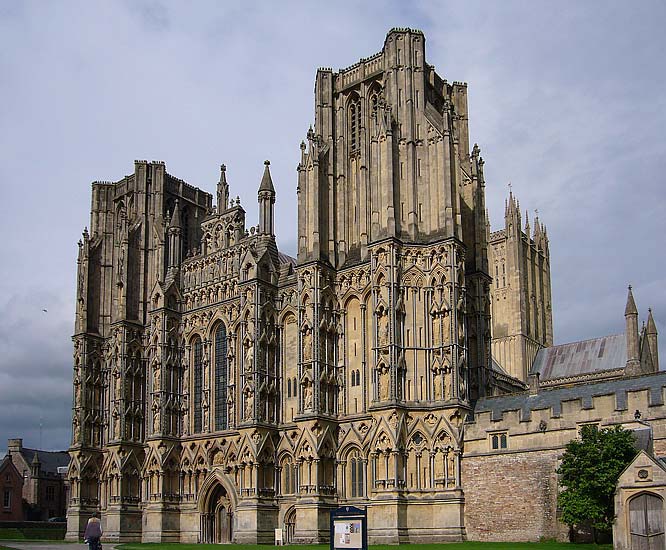 Wells Cathedral (12).jpg