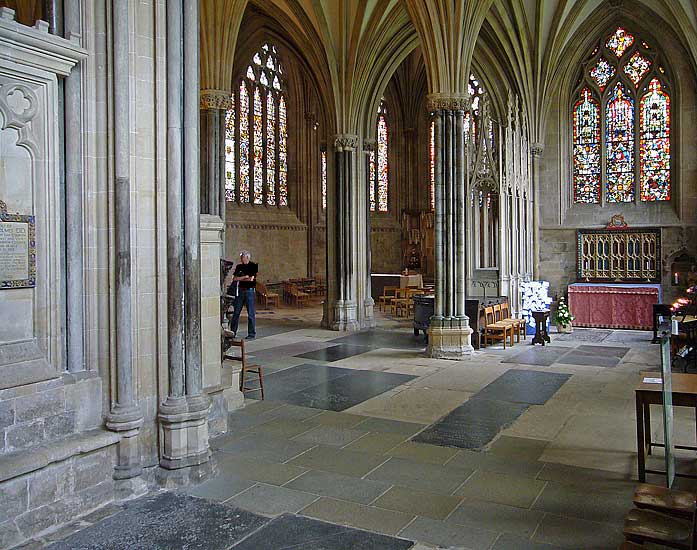 Wells Cathedral (3).jpg