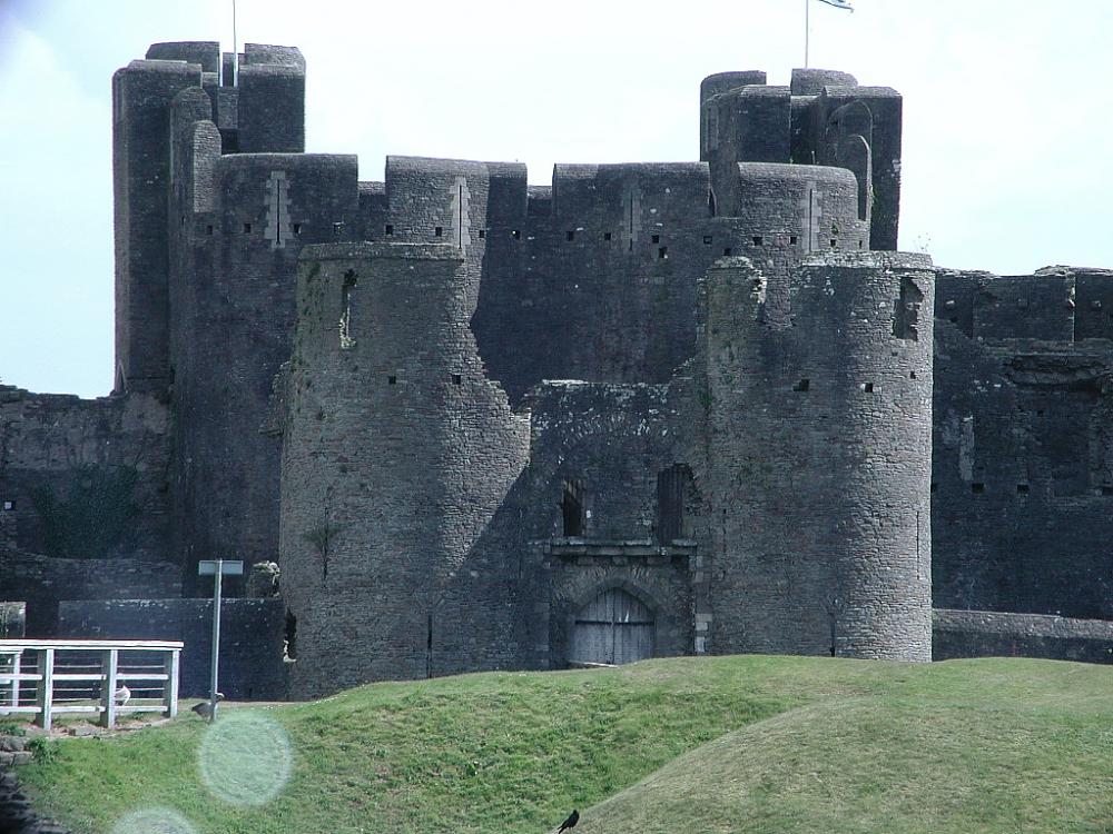 Caerphilly castle (7).jpg