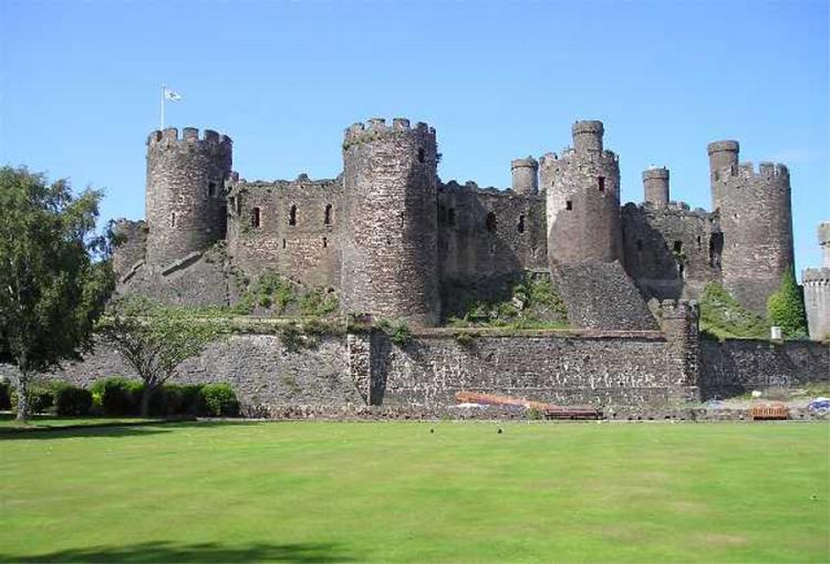 Conwy Castle (13).jpg