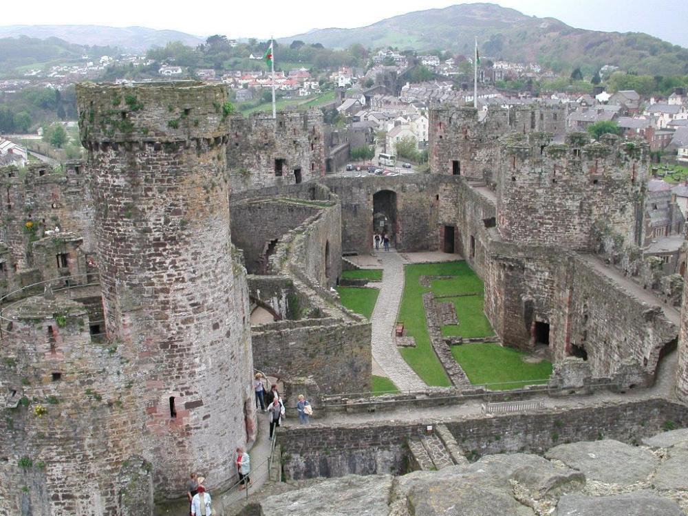 Conwy Castle (3).jpg