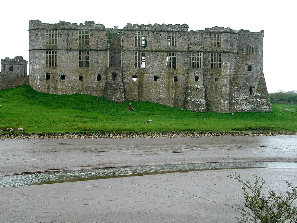 Carew Castle.jpg