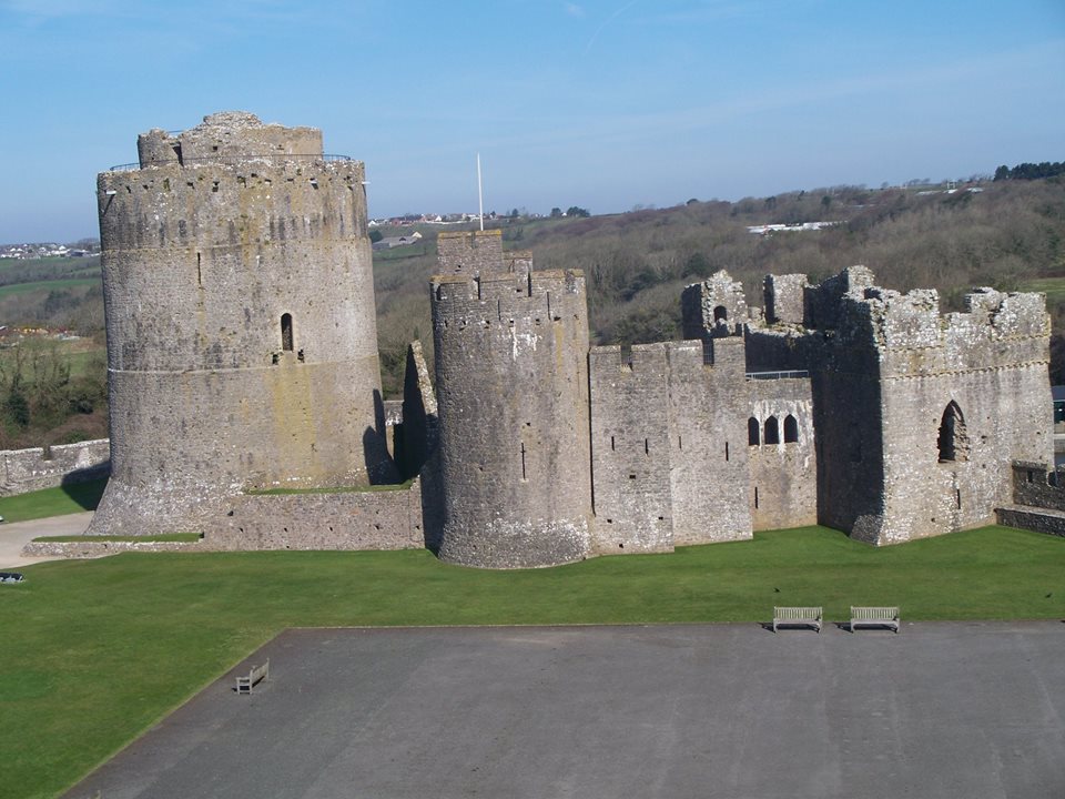 Pembroke Castle (5).jpg