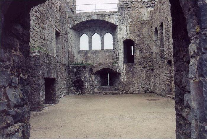 Pembroke Castle (8).jpg