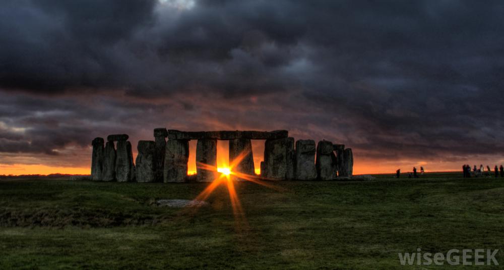 stonehenge-at-dawn.jpg