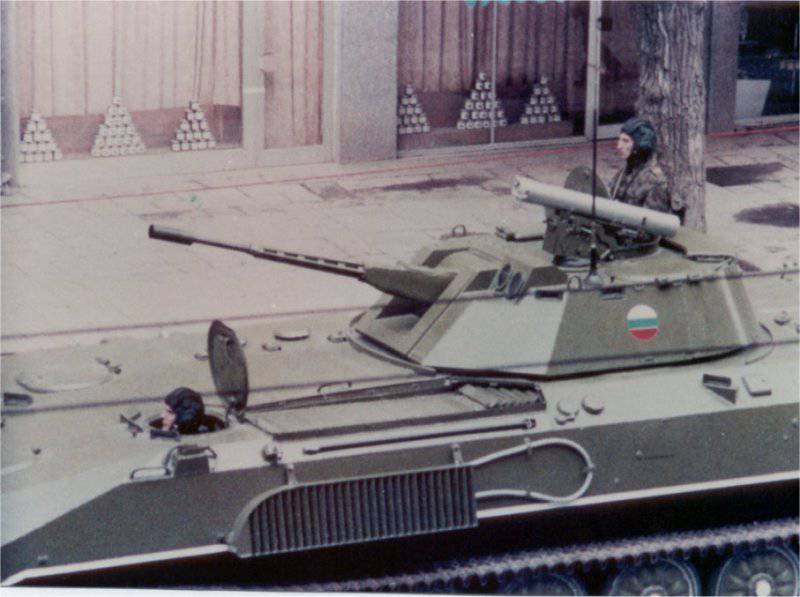 1423236109_bmp-23a_tracked_armoured_fighting_combat_vehicle_bulgarian_army_bulgaria_003.jpg