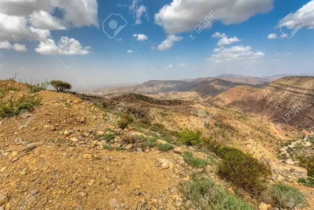 140717914-beautiful-highland-landscape-with-valley-afar-region-near-city-mekelle-ethiopia-africa-wilderness.webp