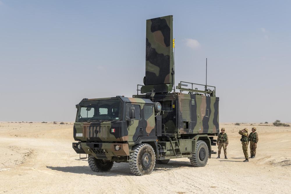 Italian_Army_-_132nd_Field_Artillery_Regiment__Ariete__ARTHUR_radar_during_exercise_NASR_2021_in_Al_Qalail_(Qatar).jpg